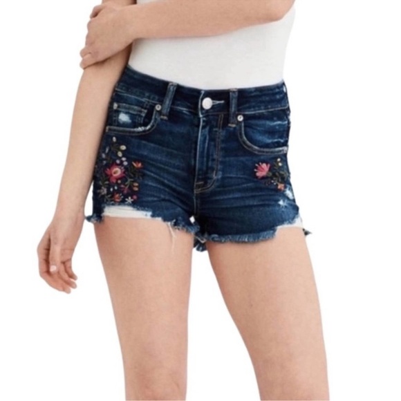 American Eagle Floral Embroidered Hi Rise Cut off Denim Jean Shorts Raw Hem 10 - Picture 1 of 15